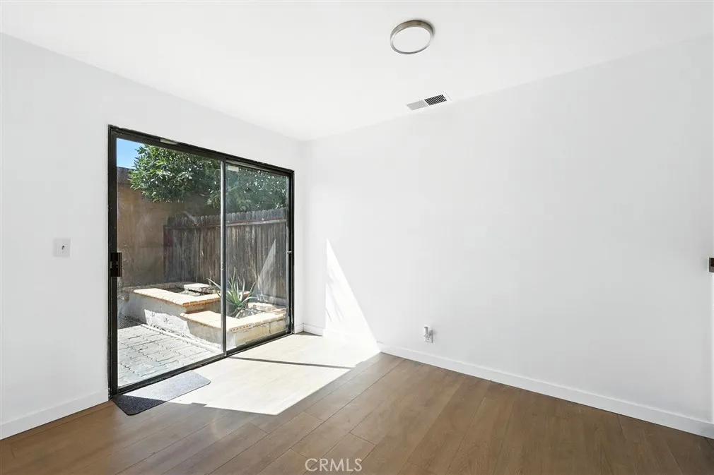 979 Willow Avenue, La Puente, California 91746 home-pic-15